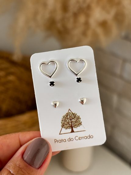 Trio de brincos coração liso